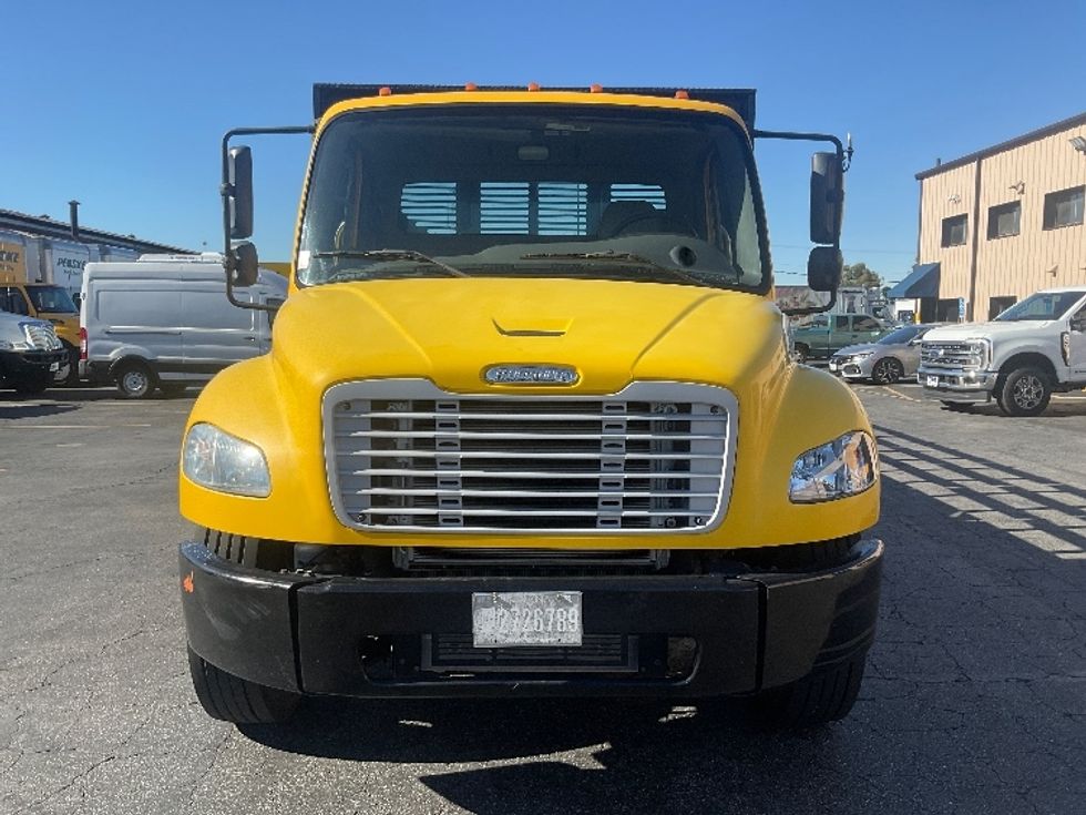 Flatbed Truck-Light and Medium Duty Trucks-Freightliner-2019-M2-Montebello-CA-129,096\n\t\tmiles-$ 51,250 - Image 2