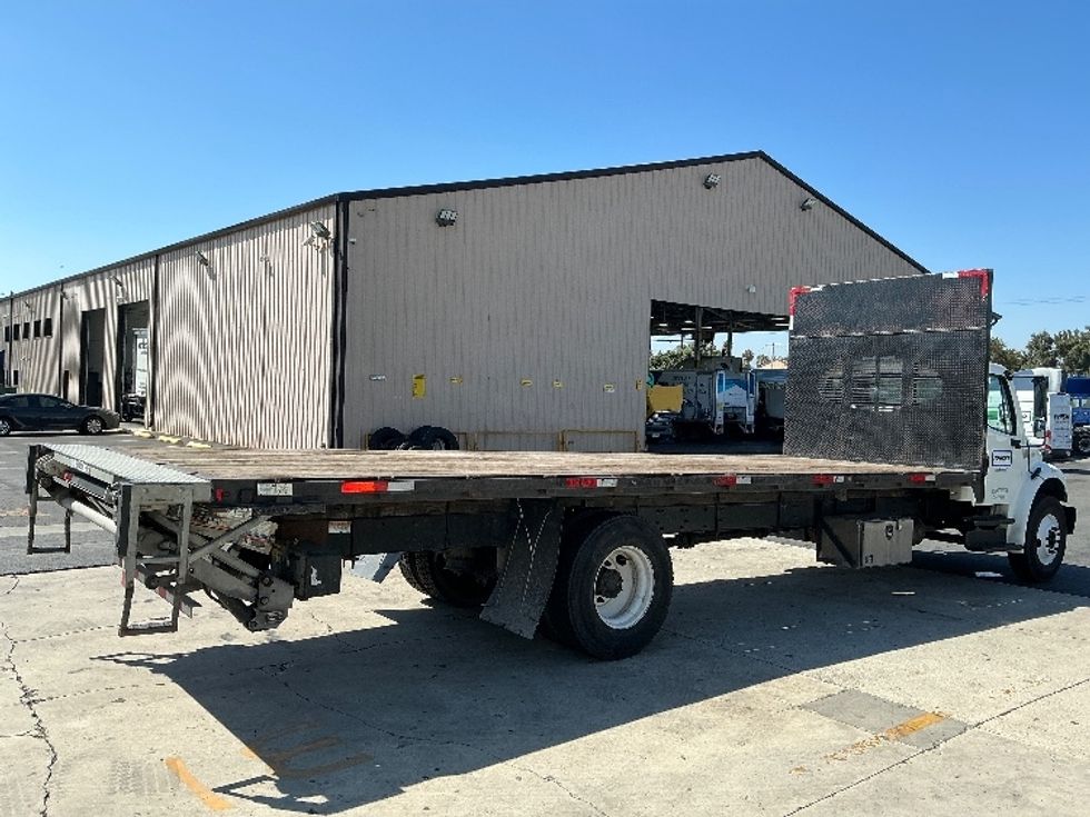 Flatbed Truck-Light and Medium Duty Trucks-Freightliner-2019-M2-Montebello-CA-166,930\n\t\tmiles-$ 52,250 - Image 11