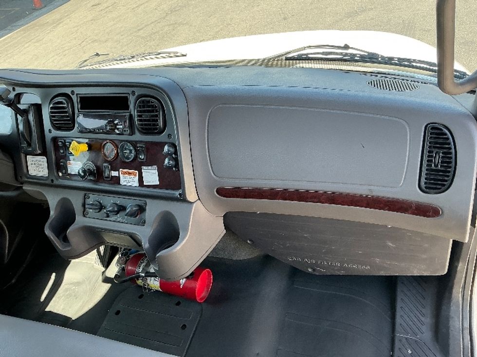 Flatbed Truck-Light and Medium Duty Trucks-Freightliner-2019-M2-Montebello-CA-166,930\n\t\tmiles-$ 52,250 - Image 19
