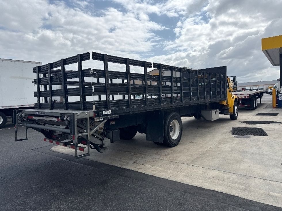 Flatbed Truck-Light and Medium Duty Trucks-Freightliner-2019-M2-Montebello-CA-203,381\n\t\tmiles-$ 43,750 - Image 11