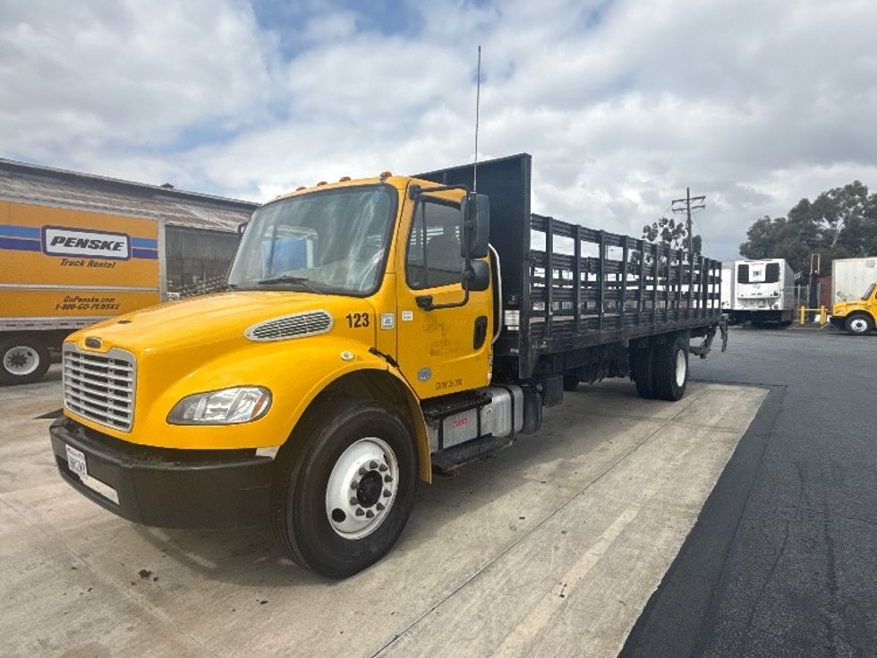Flatbed Truck-Light and Medium Duty Trucks-Freightliner-2019-M2-Montebello-CA-203,381\n\t\tmiles-$ 43,750 - Image 3