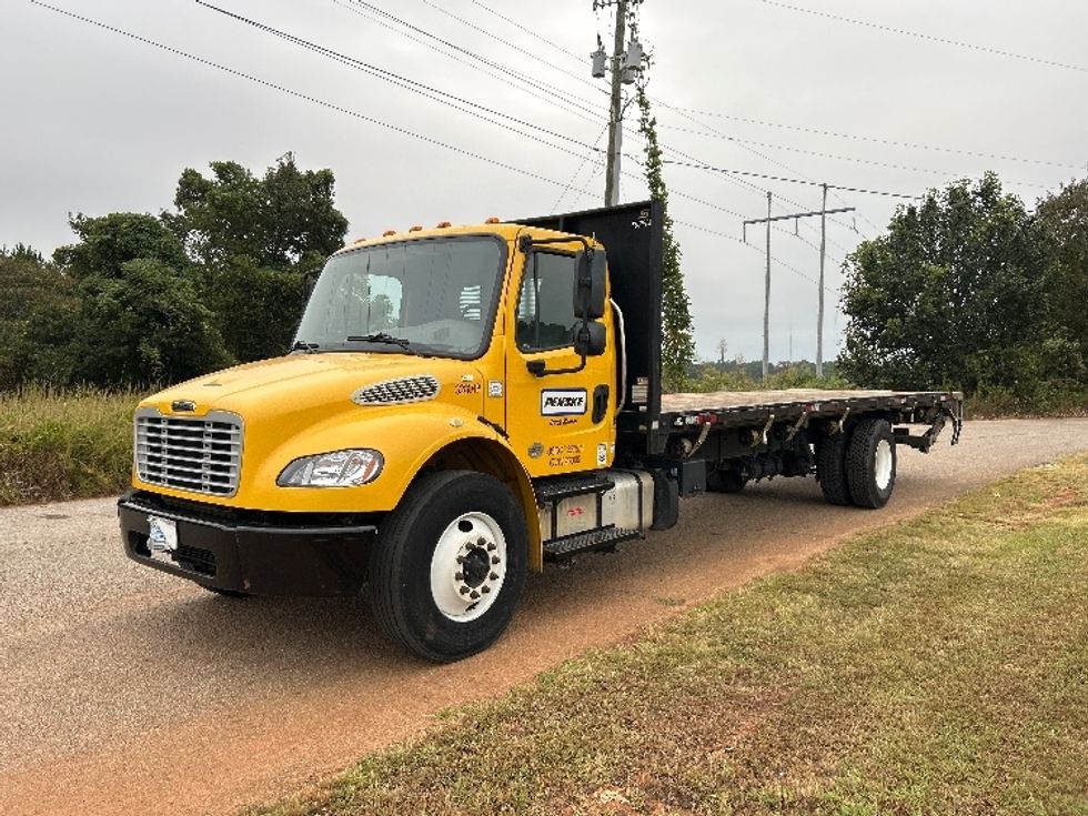 Flatbed Truck-Light and Medium Duty Trucks-Freightliner-2019-M2-Montgomery-AL-199,242\n\t\tmiles-$ 44,250 - Image 3