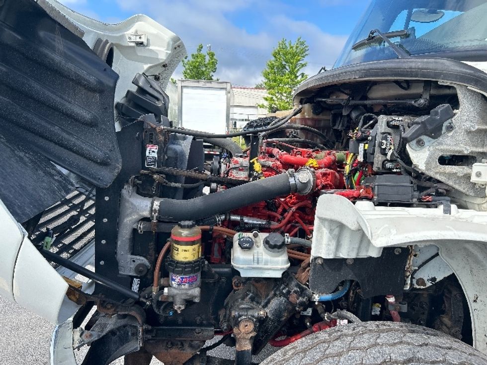 Flatbed Truck-Light and Medium Duty Trucks-Freightliner-2019-M2-Montreal-PQ-217,390\n\t\tkm-$ 86,250 - Image 22