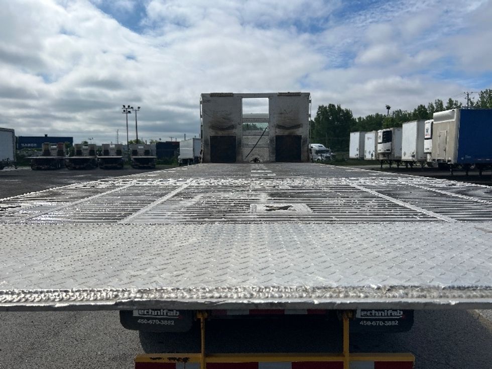 Flatbed Truck-Light and Medium Duty Trucks-Freightliner-2019-M2-Montreal-PQ-217,390\n\t\tkm-$ 86,250 - Image 8