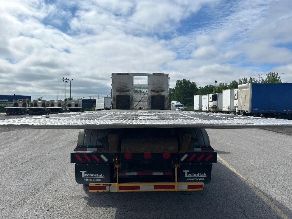 Flatbed Truck-Light and Medium Duty Trucks-Freightliner-2019-M2-Montreal-PQ-217,390\n\t\tkm-$ 86,250 - Image 9
