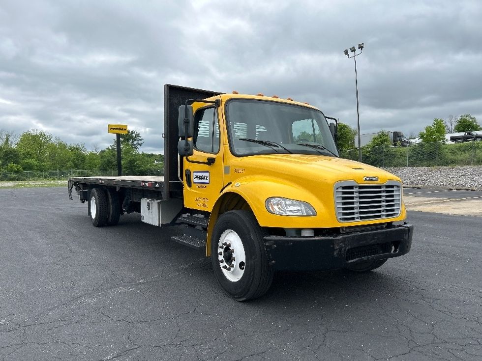 Flatbed Truck-Light and Medium Duty Trucks-Freightliner-2019-M2-Nashville (Mount Juliet)-TN-189,227\n\t\tmiles-$ 45,750 - Image 1
