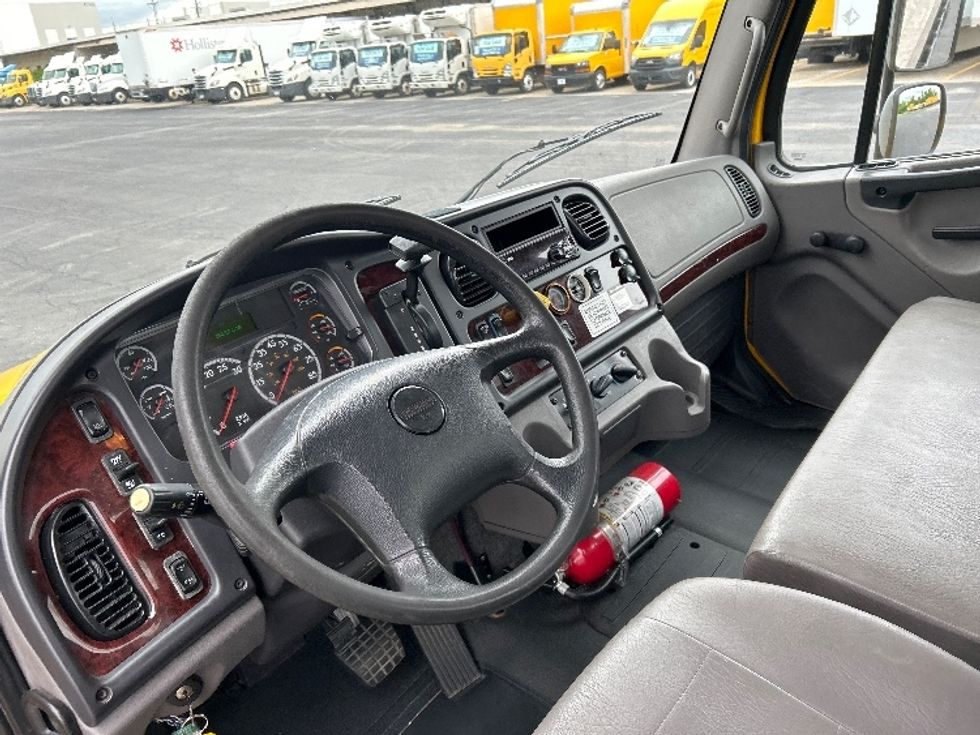 Flatbed Truck-Light and Medium Duty Trucks-Freightliner-2019-M2-Nashville (Mount Juliet)-TN-189,227\n\t\tmiles-$ 45,750 - Image 14
