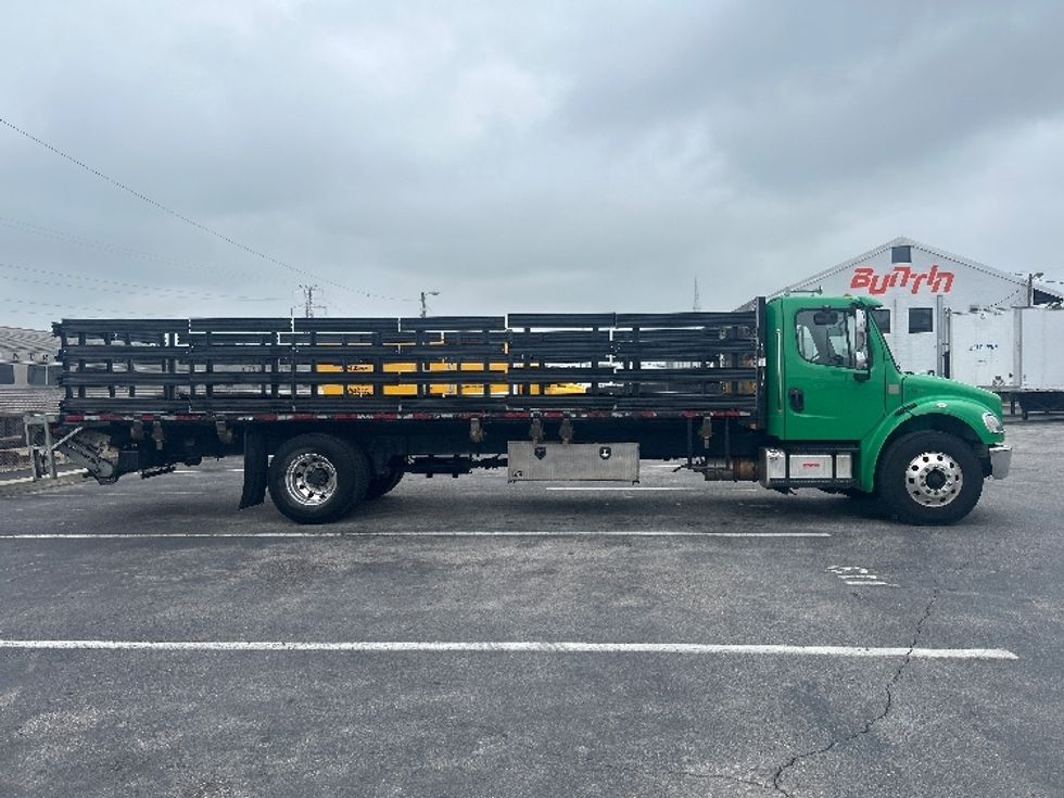 Flatbed Truck-Light and Medium Duty Trucks-Freightliner-2019-M2-Nashville (Mount Juliet)-TN-69,000\n\t\tmiles-$ 69,250 - Image 13