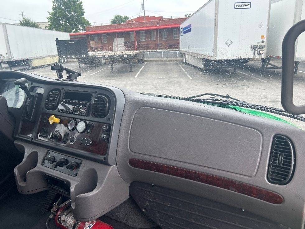 Flatbed Truck-Light and Medium Duty Trucks-Freightliner-2019-M2-Nashville (Mount Juliet)-TN-69,000\n\t\tmiles-$ 69,250 - Image 19