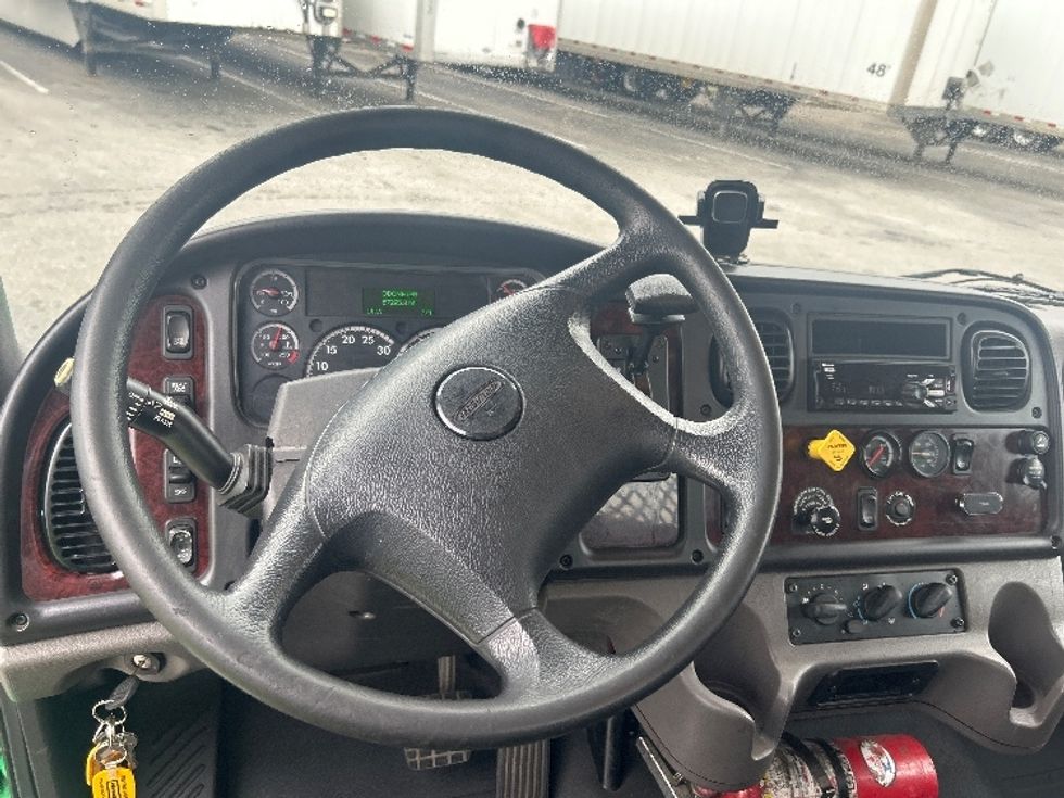 Flatbed Truck-Light and Medium Duty Trucks-Freightliner-2019-M2-Nashville (Mount Juliet)-TN-69,000\n\t\tmiles-$ 69,250 - Image 16