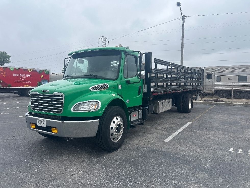 Flatbed Truck-Light and Medium Duty Trucks-Freightliner-2019-M2-Nashville (Mount Juliet)-TN-69,000\n\t\tmiles-$ 69,250 - Image 3