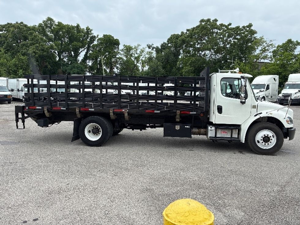 Flatbed Truck-Light and Medium Duty Trucks-Freightliner-2019-M2-Nashville-TN-78,271\n\t\tmiles-$ 41,500 - Image 13