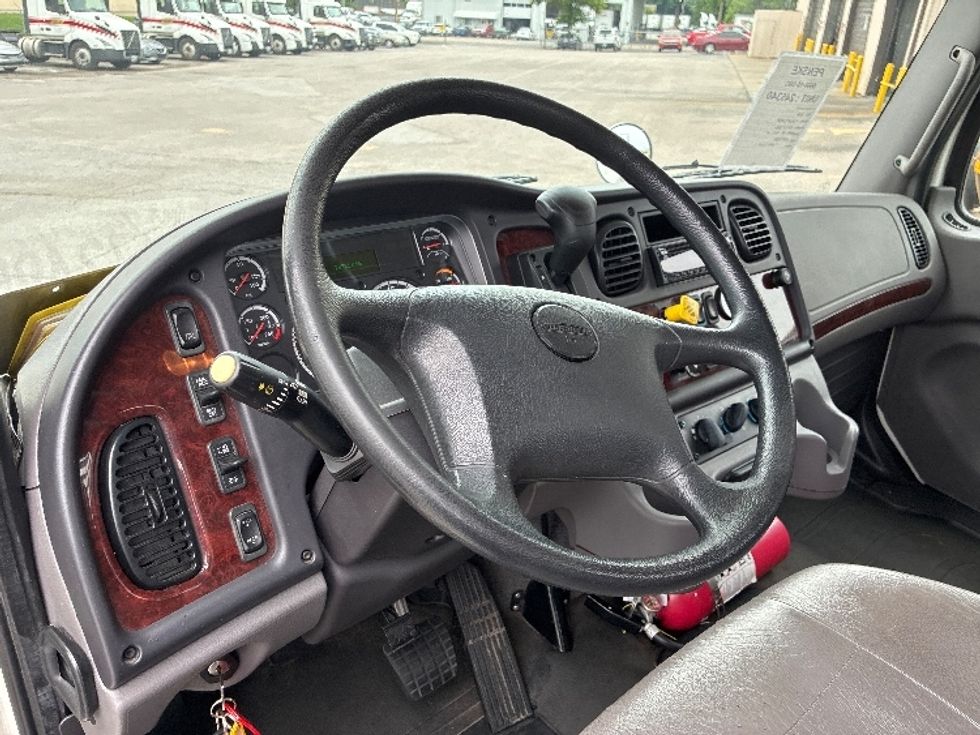 Flatbed Truck-Light and Medium Duty Trucks-Freightliner-2019-M2-Nashville-TN-78,271\n\t\tmiles-$ 41,500 - Image 15