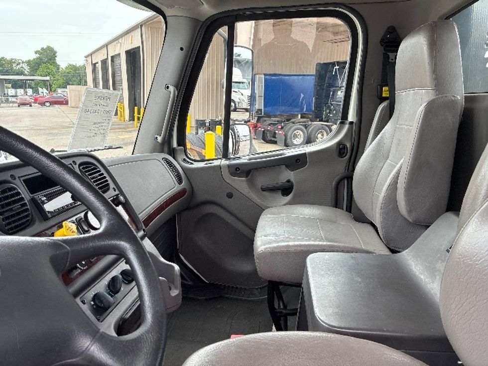 Flatbed Truck-Light and Medium Duty Trucks-Freightliner-2019-M2-Nashville-TN-78,271\n\t\tmiles-$ 41,500 - Image 17