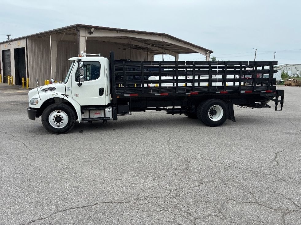 Flatbed Truck-Light and Medium Duty Trucks-Freightliner-2019-M2-Nashville-TN-78,271\n\t\tmiles-$ 41,500 - Image 4