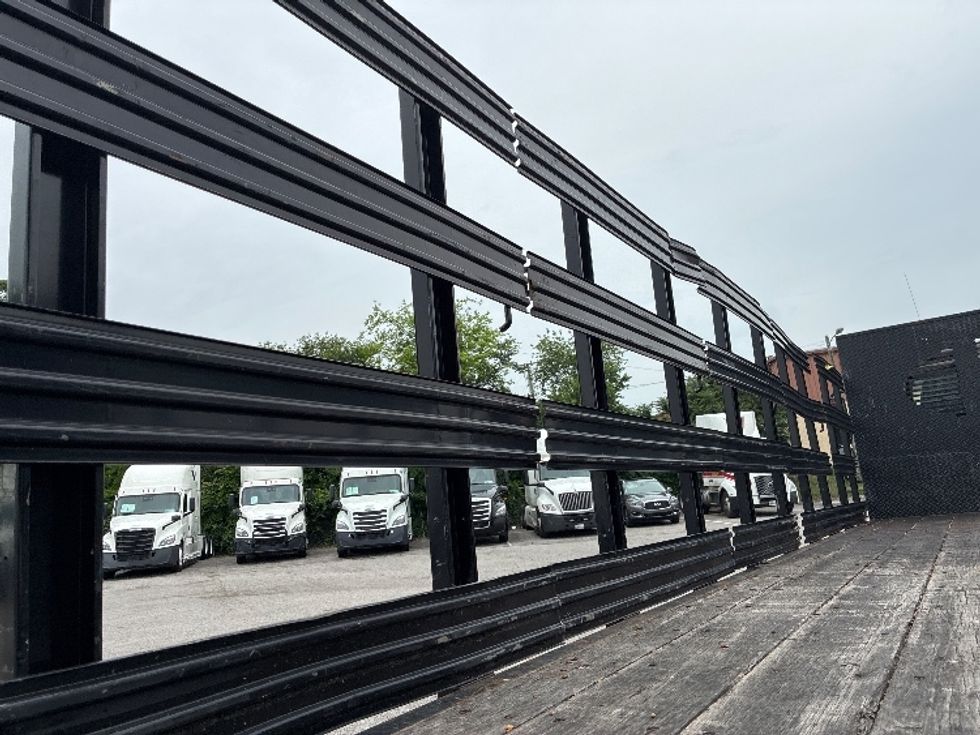 Flatbed Truck-Light and Medium Duty Trucks-Freightliner-2019-M2-Nashville-TN-78,271\n\t\tmiles-$ 41,500 - Image 9