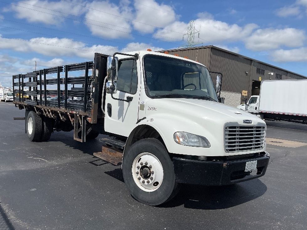 Flatbed Truck-Light and Medium Duty Trucks-Freightliner-2019-M2-Neenah-WI-397,641\n\t\tmiles-$ 20,000 - Image 1