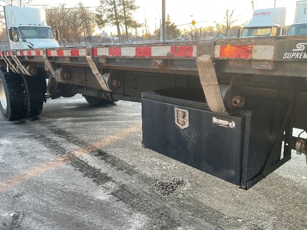 Flatbed Truck-Light and Medium Duty Trucks-Freightliner-2019-M2-New Castle-DE-118,675\n\t\tmiles-$ 45,500 - Image 14