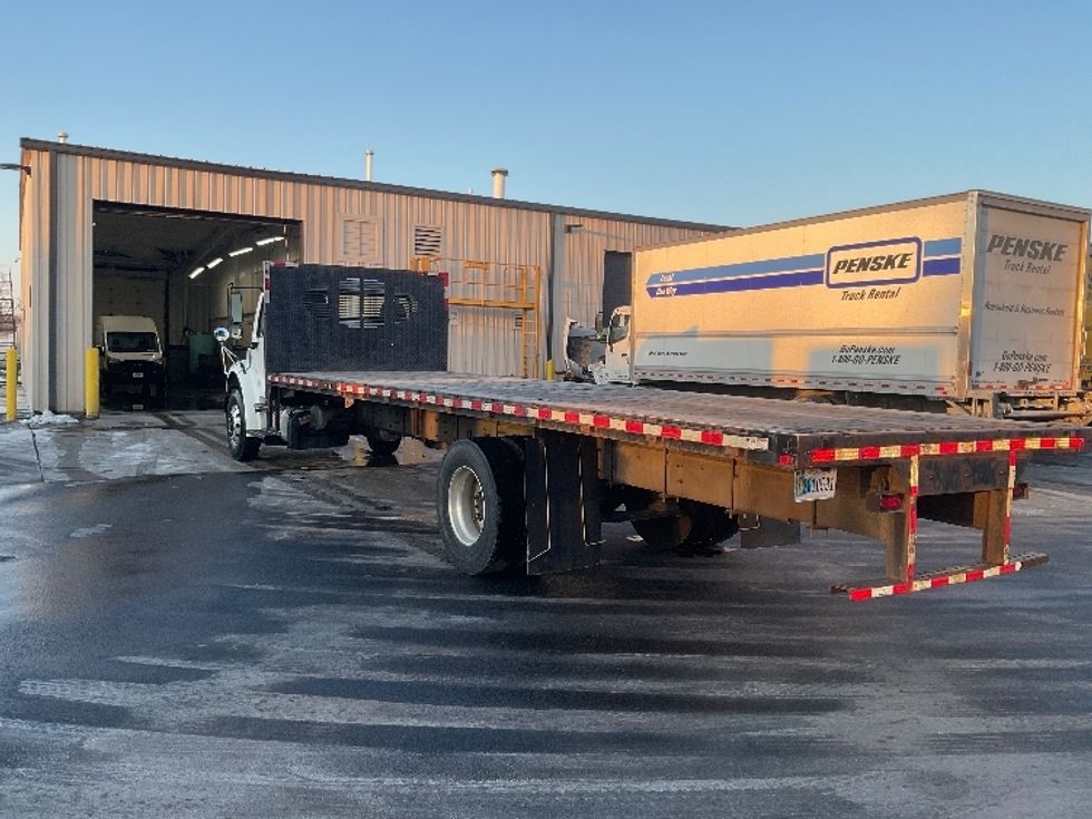 Flatbed Truck-Light and Medium Duty Trucks-Freightliner-2019-M2-New Castle-DE-118,675\n\t\tmiles-$ 45,500 - Image 6