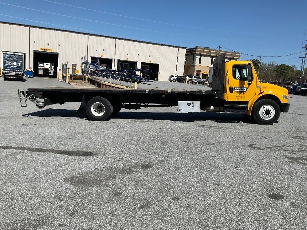 Flatbed Truck-Light and Medium Duty Trucks-Freightliner-2019-M2-Norcross-GA-106,265\n\t\tmiles-$ 58,500 - Image 12