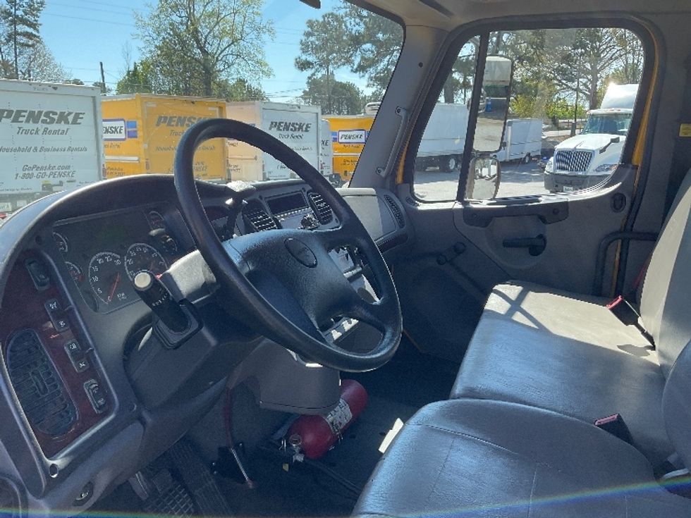 Flatbed Truck-Light and Medium Duty Trucks-Freightliner-2019-M2-Norcross-GA-106,265\n\t\tmiles-$ 58,500 - Image 14