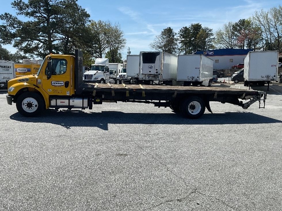 Flatbed Truck-Light and Medium Duty Trucks-Freightliner-2019-M2-Norcross-GA-106,265\n\t\tmiles-$ 58,500 - Image 4