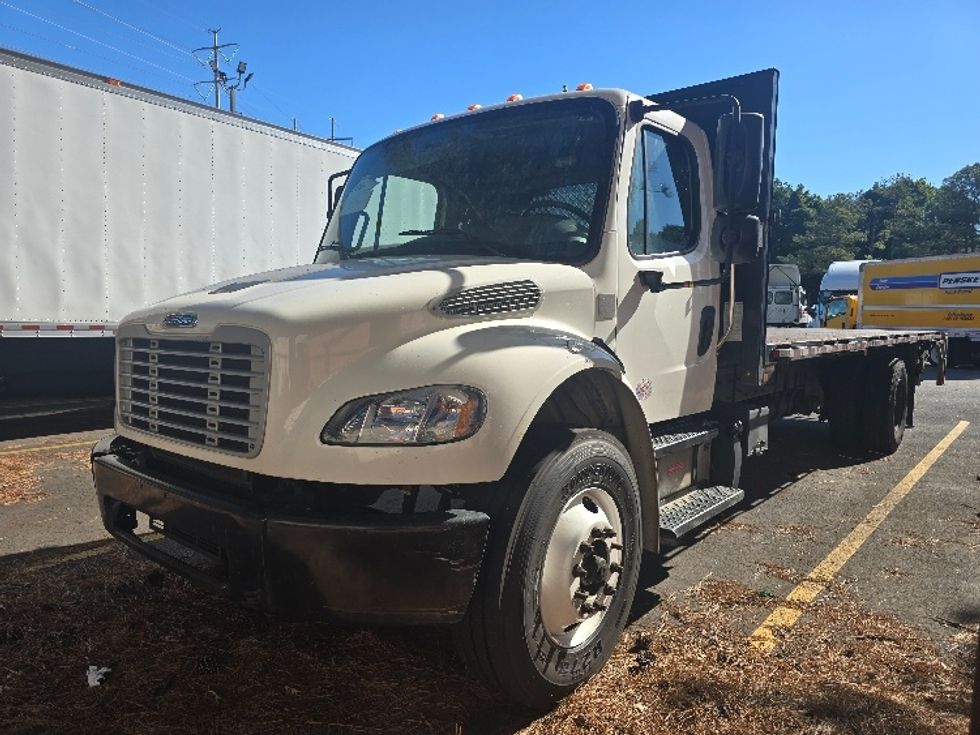 Flatbed Truck-Light and Medium Duty Trucks-Freightliner-2019-M2-Norcross-GA-147,500\n\t\tmiles-$ 53,500 - Image 3