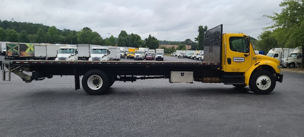 Flatbed Truck-Light and Medium Duty Trucks-Freightliner-2019-M2-Norcross-GA-164,031\n\t\tmiles-$ 49,500 - Image 15