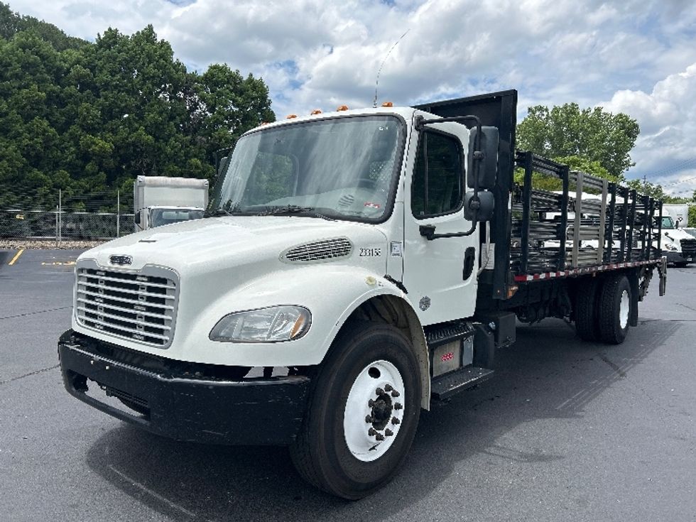 Flatbed Truck-Light and Medium Duty Trucks-Freightliner-2019-M2-Norcross-GA-191,097\n\t\tmiles-$ 42,500 - Image 3