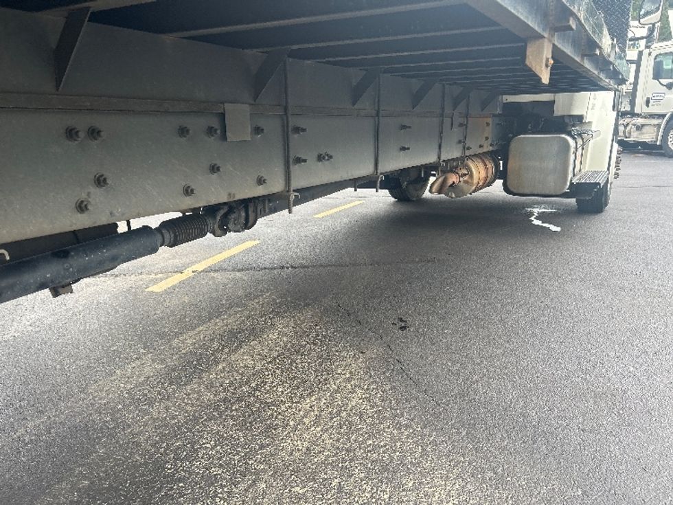 Flatbed Truck-Light and Medium Duty Trucks-Freightliner-2019-M2-Norcross-GA-223,840\n\t\tmiles-$ 42,500 - Image 14