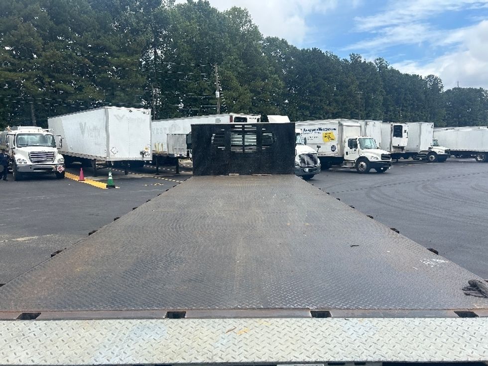 Flatbed Truck-Light and Medium Duty Trucks-Freightliner-2019-M2-Norcross-GA-223,840\n\t\tmiles-$ 42,500 - Image 8