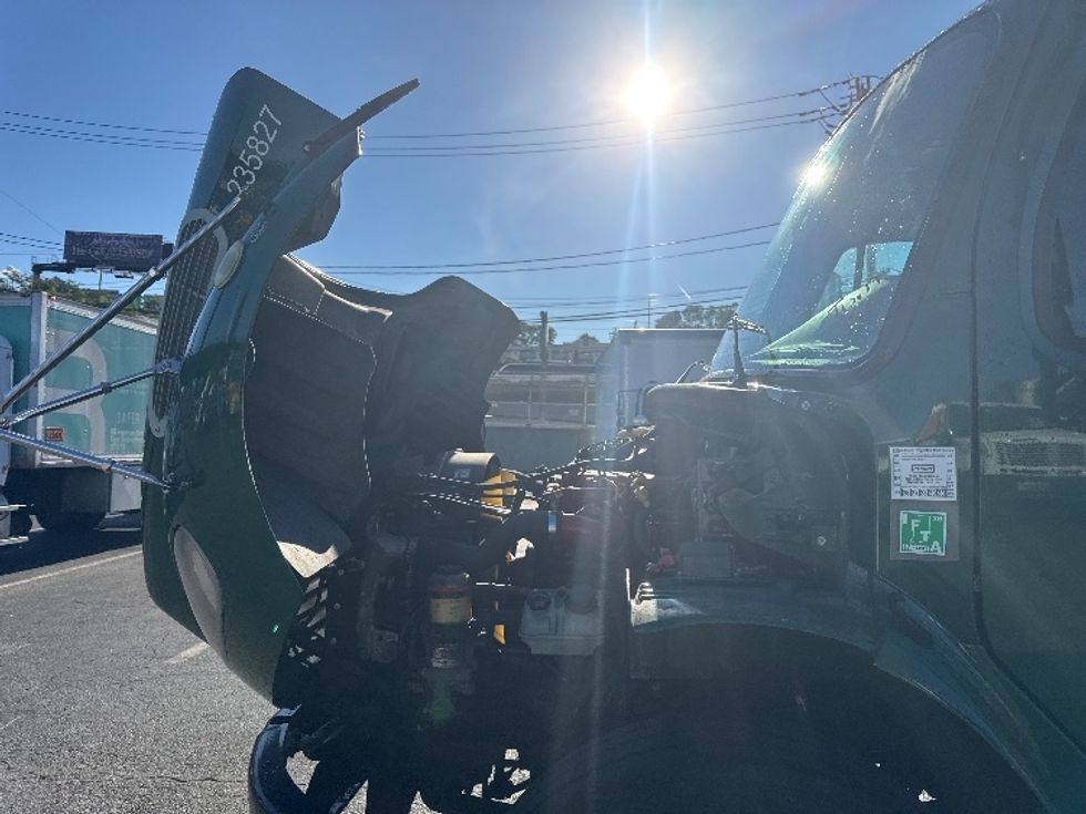 Flatbed Truck-Light and Medium Duty Trucks-Freightliner-2019-M2-North Bergen-NJ-113,549\n\t\tmiles-$ 45,500 - Image 21
