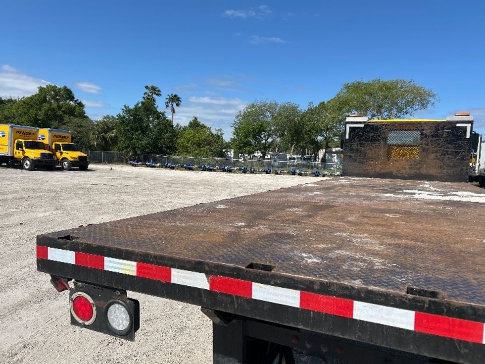 Flatbed Truck-Light and Medium Duty Trucks-Freightliner-2019-M2-Ocala-FL-242,600\n\t\tmiles-$ 26,500 - Image 11