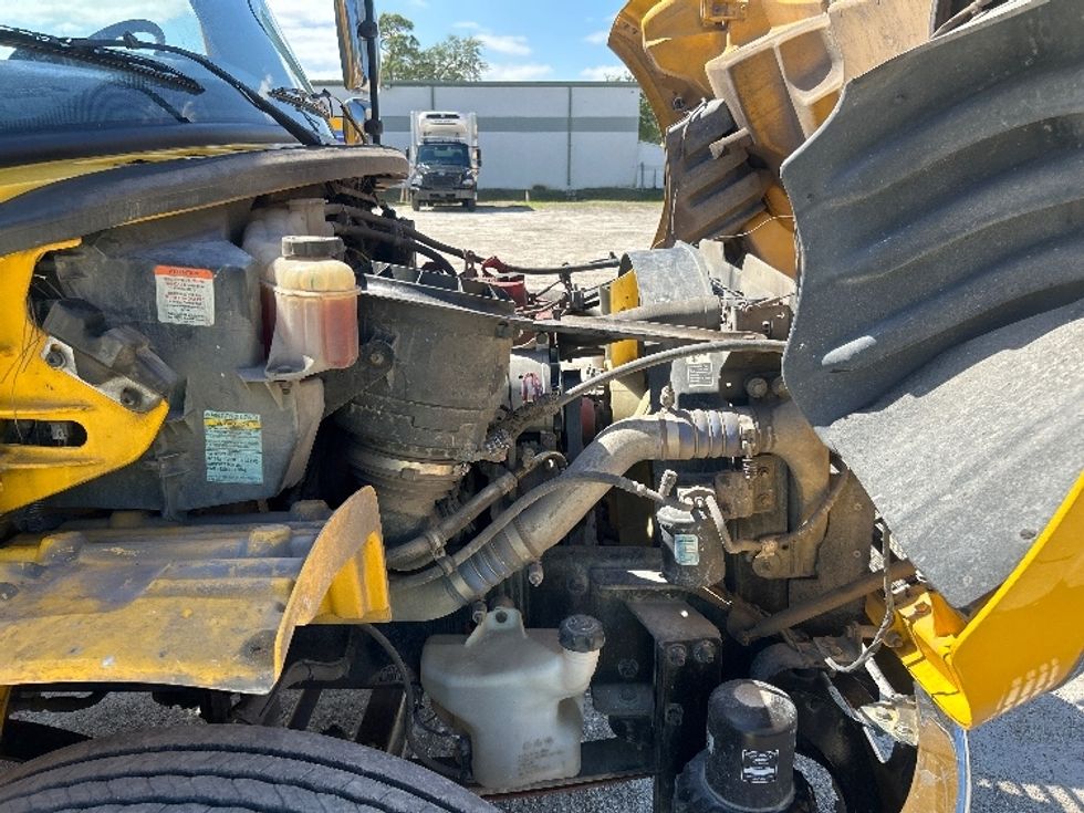 Flatbed Truck-Light and Medium Duty Trucks-Freightliner-2019-M2-Ocala-FL-242,600\n\t\tmiles-$ 26,500 - Image 21