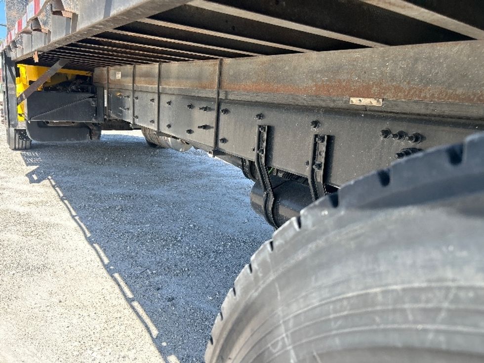 Flatbed Truck-Light and Medium Duty Trucks-Freightliner-2019-M2-Ocala-FL-242,600\n\t\tmiles-$ 26,500 - Image 5