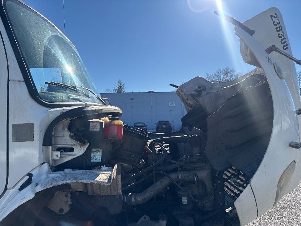 Flatbed Truck-Light and Medium Duty Trucks-Freightliner-2019-M2-Parsippany-NJ-171,207\n\t\tmiles-$ 68,000 - Image 23