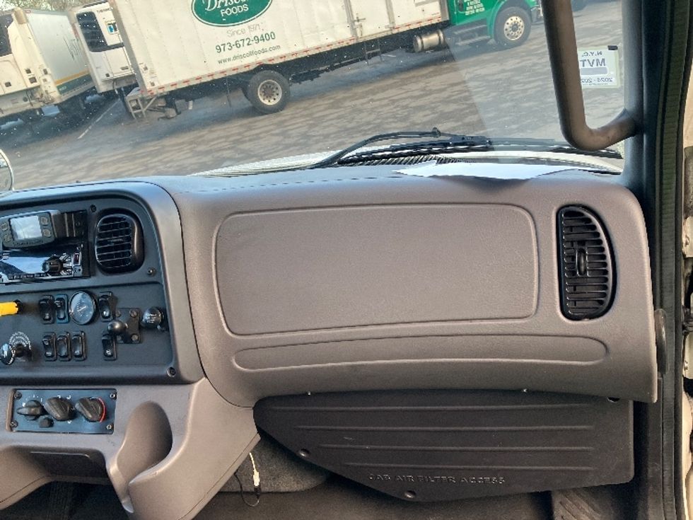 Flatbed Truck-Light and Medium Duty Trucks-Freightliner-2019-M2-Parsippany-NJ-326,788\n\t\tmiles-$ 46,250 - Image 17