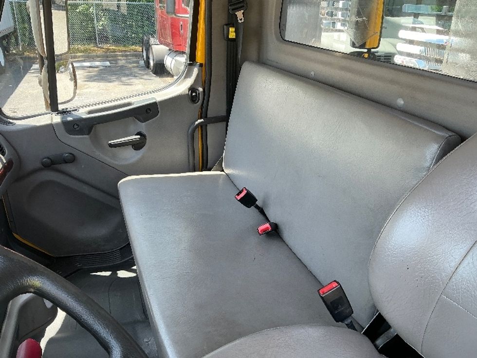 Flatbed Truck-Light and Medium Duty Trucks-Freightliner-2019-M2-Pensacola-FL-107,681\n\t\tmiles-$ 51,500 - Image 19