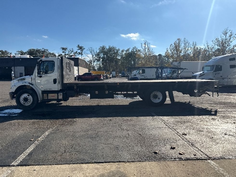 Flatbed Truck-Light and Medium Duty Trucks-Freightliner-2019-M2-Pensacola-FL-115,913\n\t\tmiles-$ 55,250 - Image 4