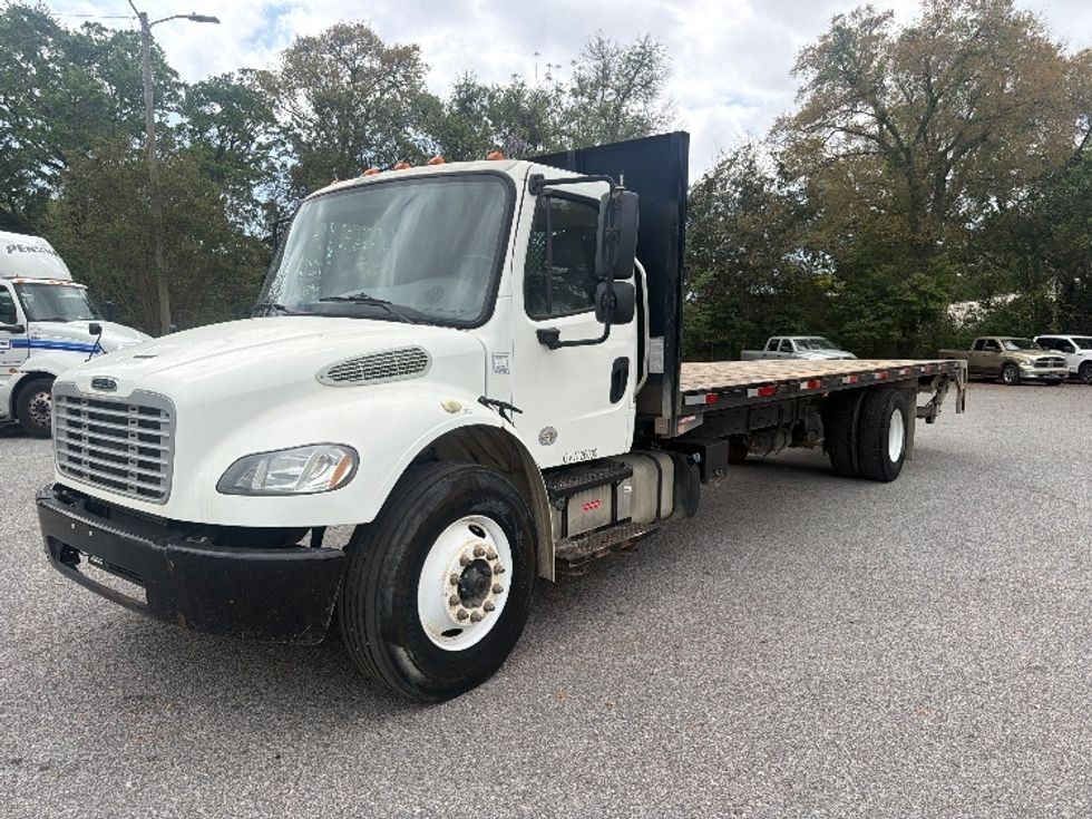 Flatbed Truck-Light and Medium Duty Trucks-Freightliner-2019-M2-Pensacola-FL-120,705\n\t\tmiles-$ 49,000 - Image 3