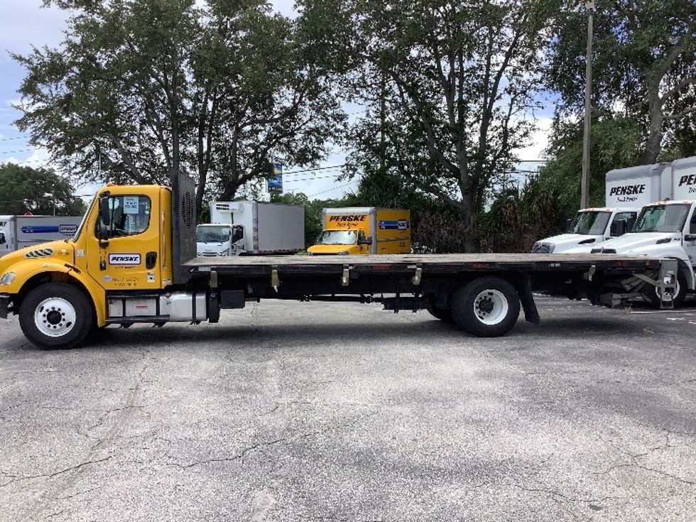 Flatbed Truck-Light and Medium Duty Trucks-Freightliner-2019-M2-Pensacola-FL-131,740\n\t\tmiles-$ 49,750 - Image 4