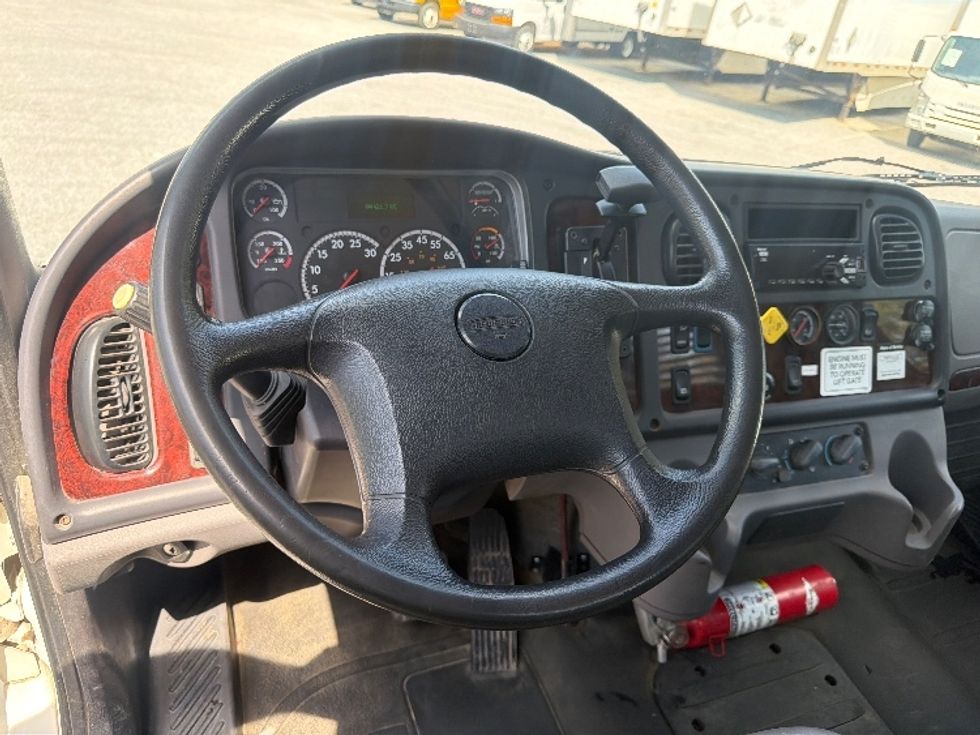 Flatbed Truck-Light and Medium Duty Trucks-Freightliner-2019-M2-Pensacola-FL-94,136\n\t\tmiles-$ 59,750 - Image 17