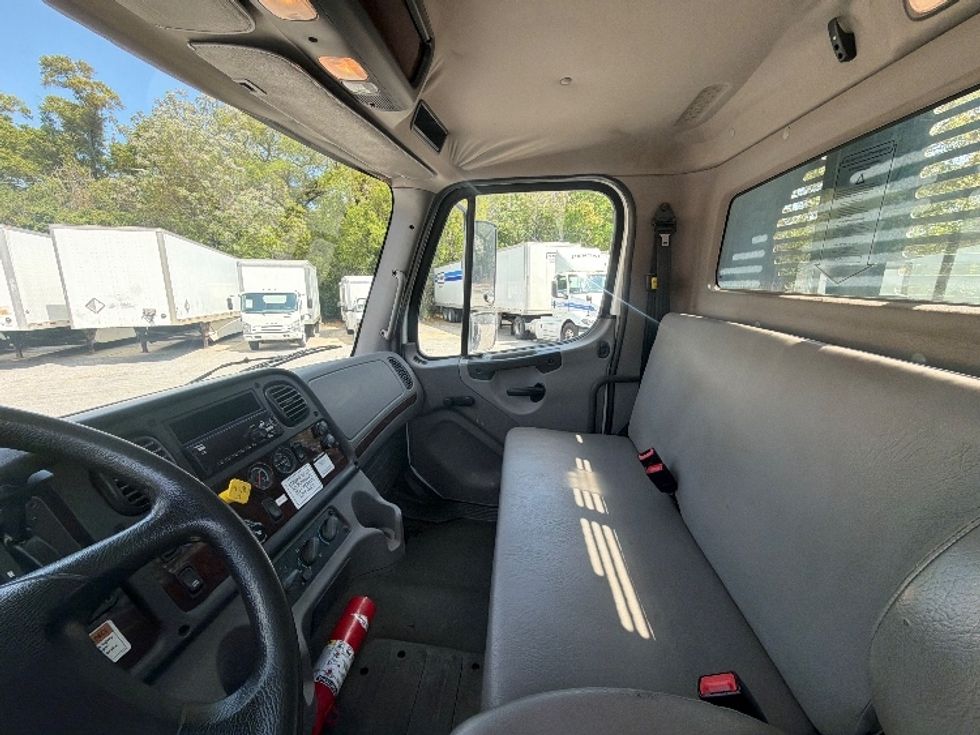 Flatbed Truck-Light and Medium Duty Trucks-Freightliner-2019-M2-Pensacola-FL-94,136\n\t\tmiles-$ 59,750 - Image 19