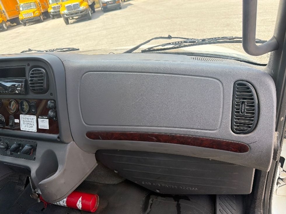 Flatbed Truck-Light and Medium Duty Trucks-Freightliner-2019-M2-Pensacola-FL-94,136\n\t\tmiles-$ 59,750 - Image 21