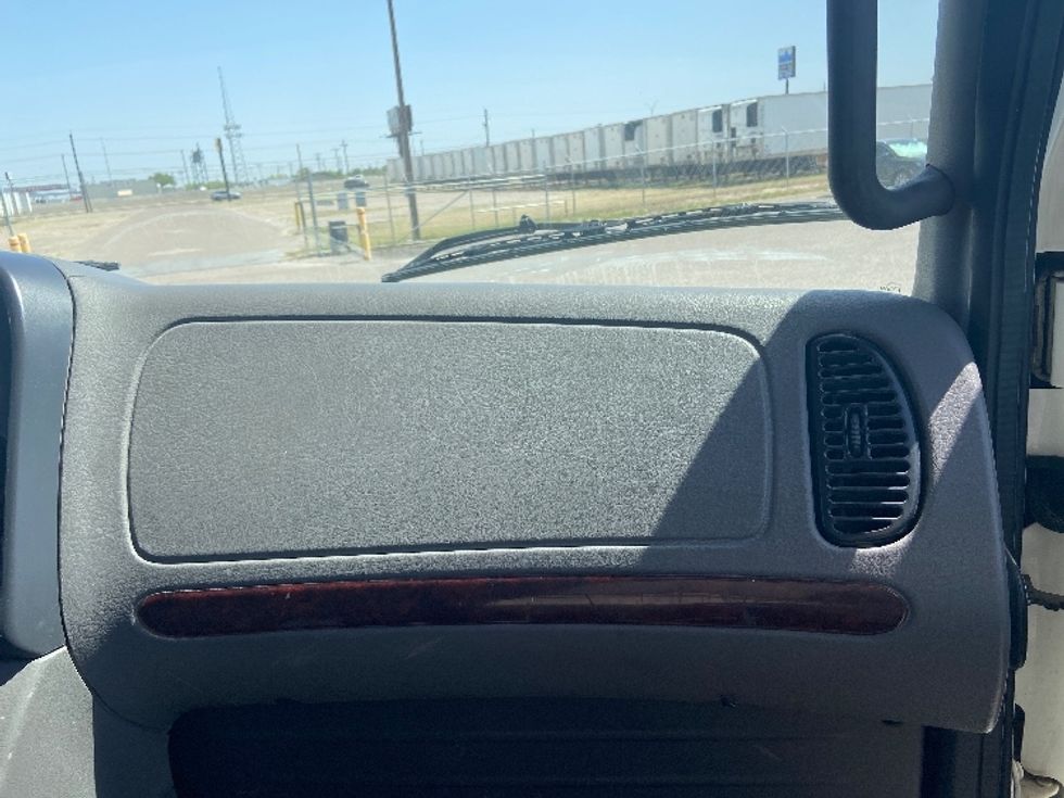 2019 Freightliner M2 106 Medium Duty photo 16