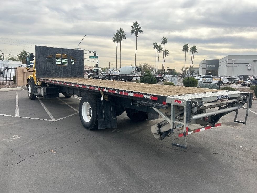 Flatbed Truck-Light and Medium Duty Trucks-Freightliner-2019-M2-Phoenix-AZ-161,445\n\t\tmiles-$ 45,250 - Image 6
