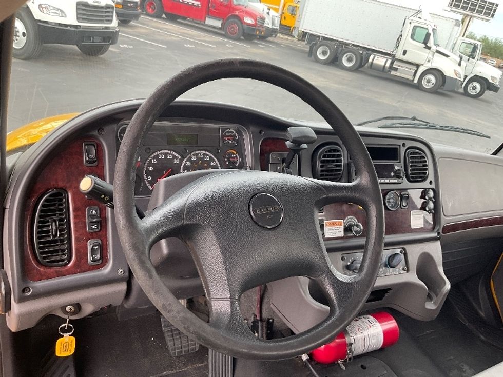 Flatbed Truck-Light and Medium Duty Trucks-Freightliner-2019-M2-Phoenix-AZ-167,359\n\t\tmiles-$ 45,750 - Image 18