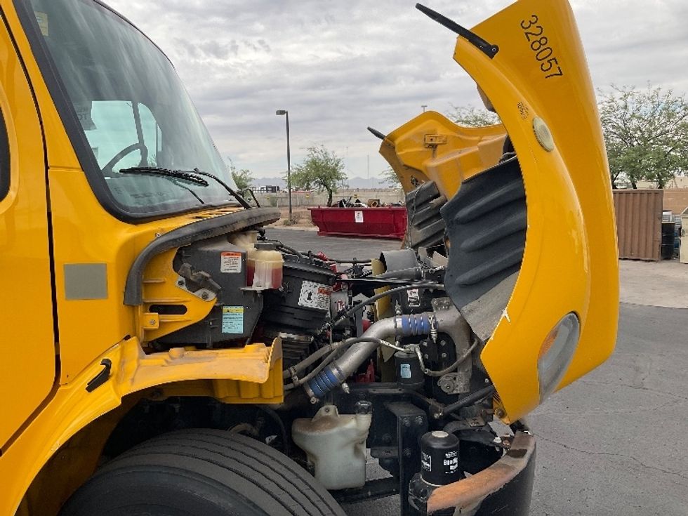 Flatbed Truck-Light and Medium Duty Trucks-Freightliner-2019-M2-Phoenix-AZ-167,359\n\t\tmiles-$ 45,750 - Image 23