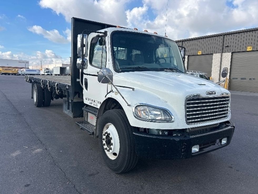 Flatbed Truck-Light and Medium Duty Trucks-Freightliner-2019-M2-Phoenix-AZ-96,941\n\t\tmiles-$ 53,750 - Image 1