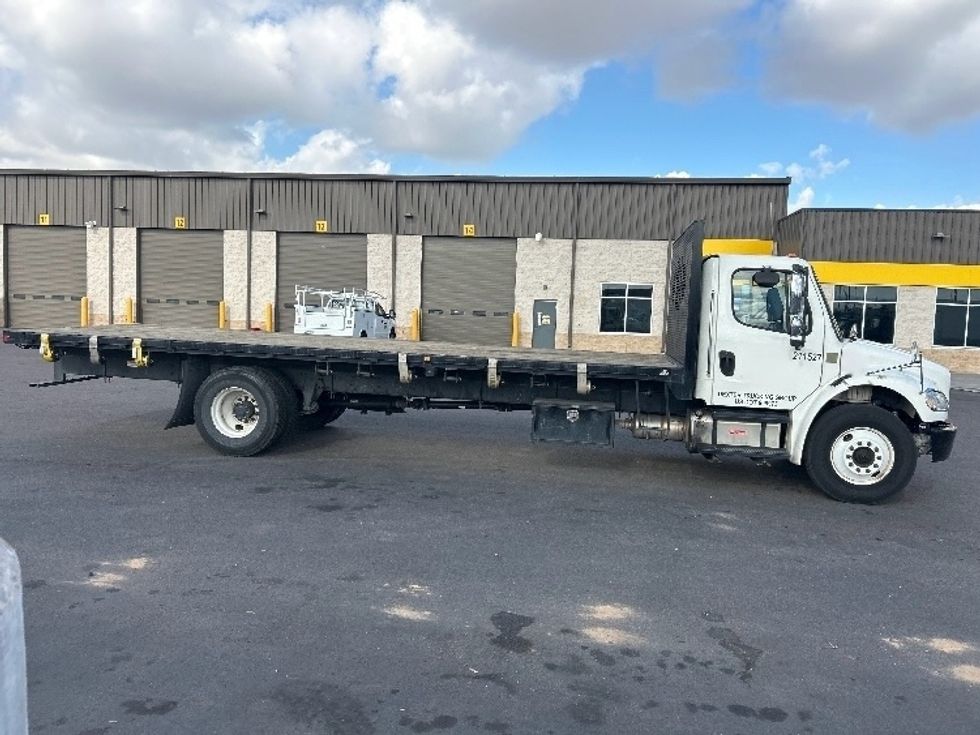 Flatbed Truck-Light and Medium Duty Trucks-Freightliner-2019-M2-Phoenix-AZ-96,941\n\t\tmiles-$ 53,750 - Image 15